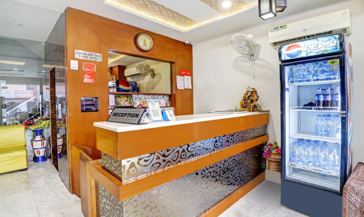 Itsy Hotels Anjali Mahal, 500 Mtrs From Mathura Railway Station Exterior foto